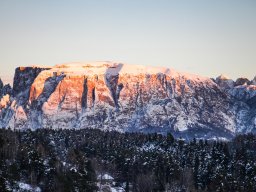 schlern-panorama-winter-abendrottourismusverein-ritten-foto-sophie-pichler_51098782408_o